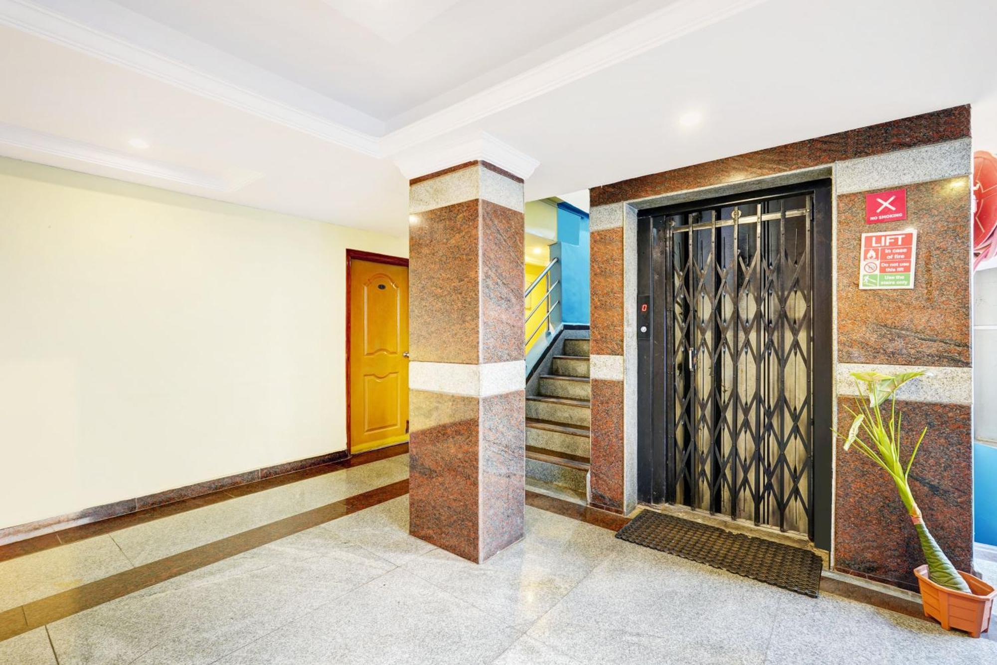 Super Hotel O Padmavathi Puram Near Railway Station Tirupati Luaran gambar